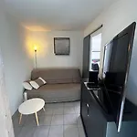 Sunset Joli 3 Pieces Avec 2 Alcoves Clim Vue Piscine Rochelongue Cap D'agde