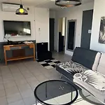 Sunset Joli 3 Pieces Avec 2 Alcoves Clim Vue Piscine Rochelongue Cap D'agde Agde
