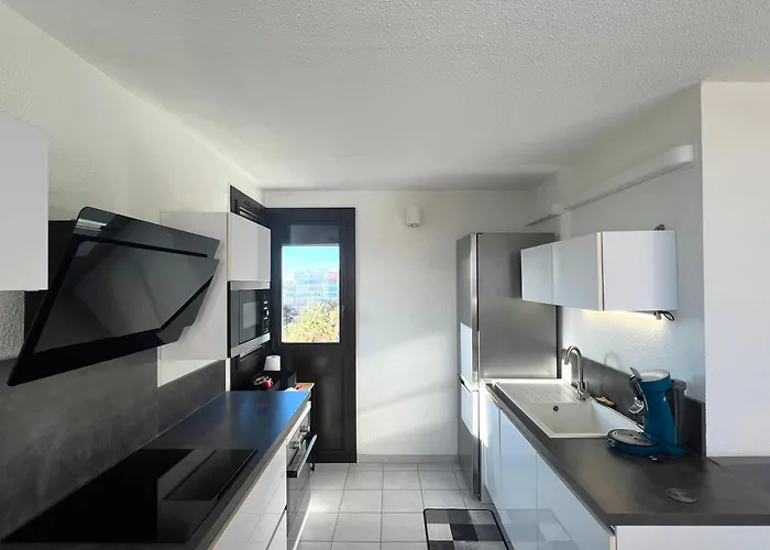 Sunset Joli 3 Pièces Avec 2 Alcôves Clim Vue Piscine Rochelongue Cap D'agde Apartamento